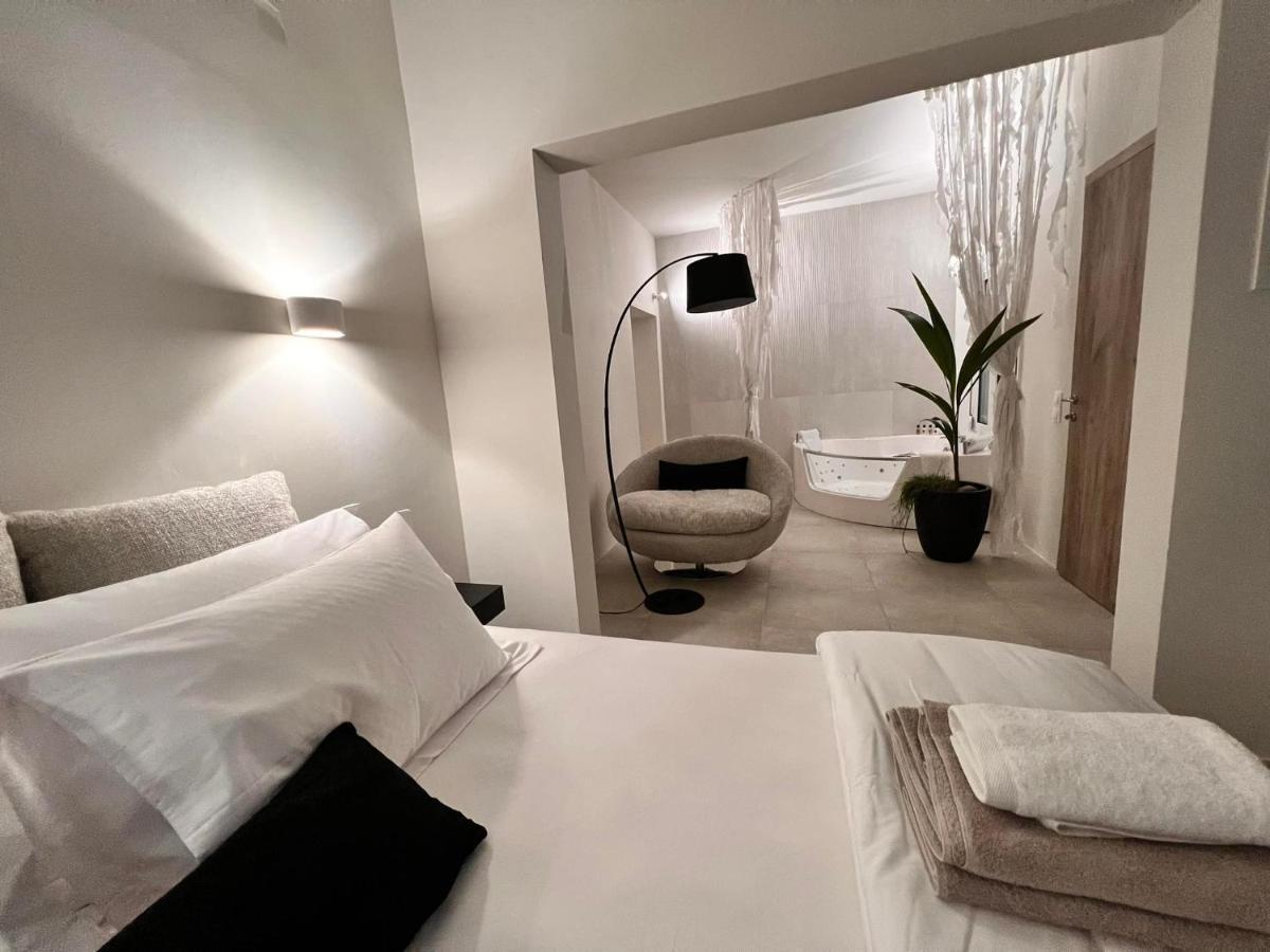 Perla Coco Jacuzzi Suites Chania  Exterior foto